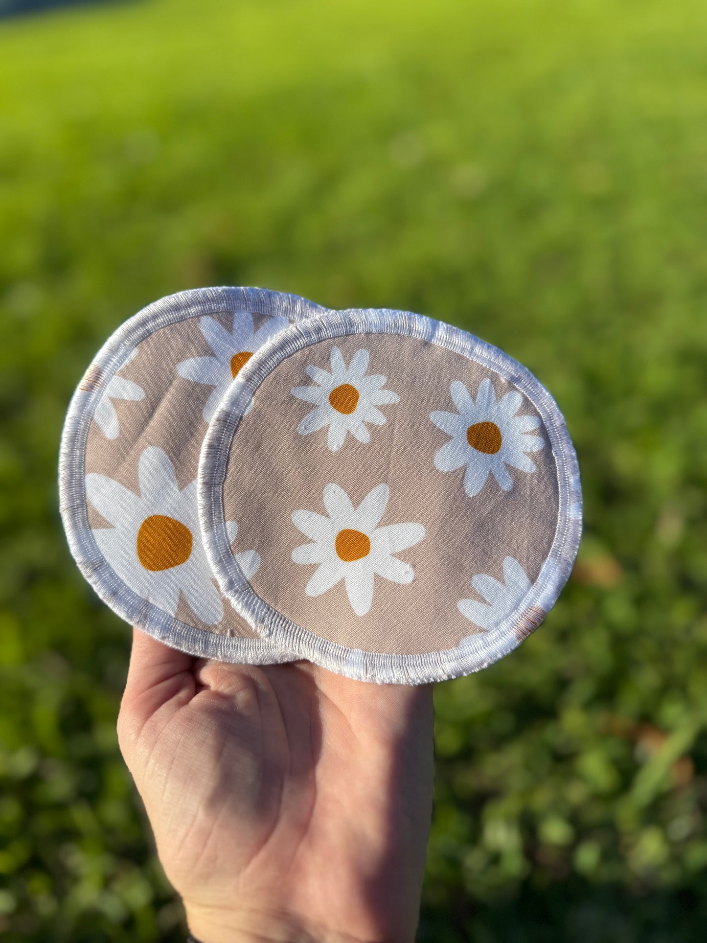 Tess Daisy reusable Breastpads